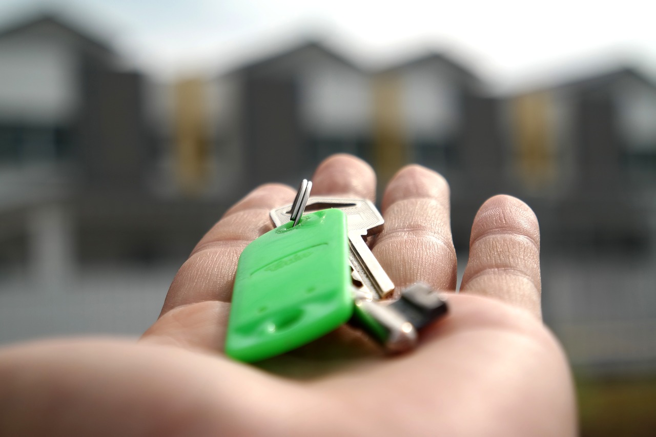 key-home-house-2323278 key, home, house-2323278.jpg